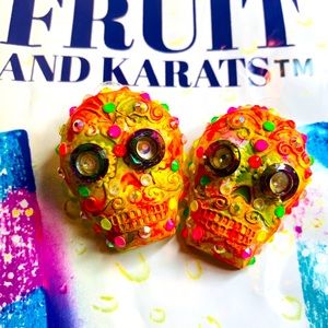 Skull candy earrings